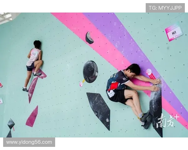 南京攀岩队与上海攀岩队赛后复盘分析意识碰撞与战术较量